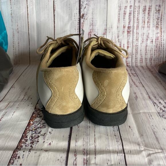 Austin White and Tan Golf Shoes NWT - Picture 4 of 8